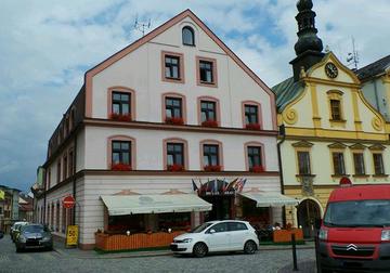 Hotel Bravo