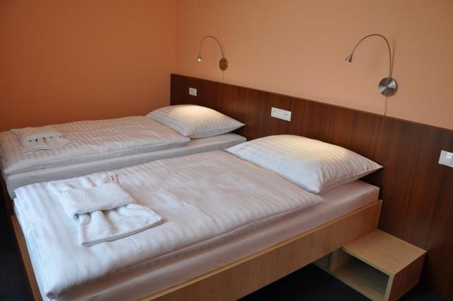 HOTEL NIKOLAS foto 19