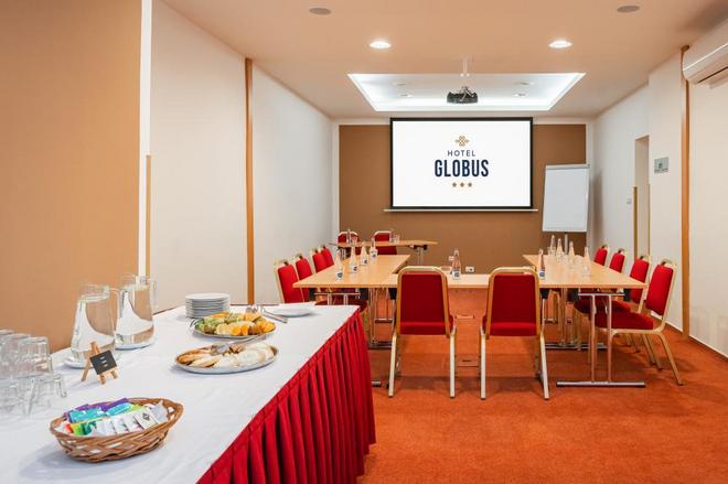 HOTEL GLOBUS foto 3