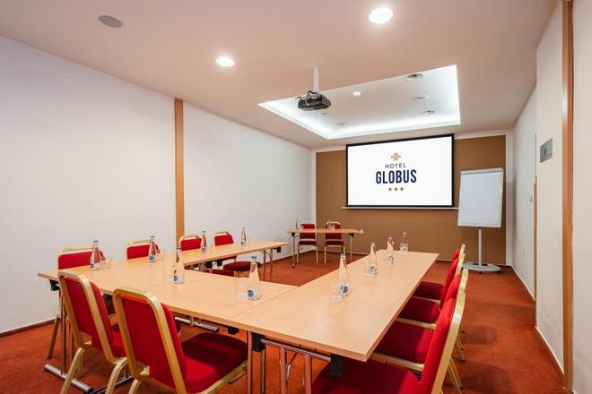 HOTEL GLOBUS foto 5