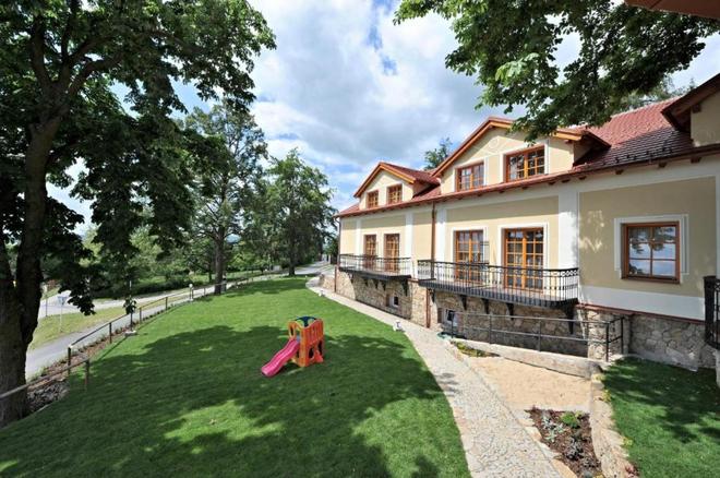 HOTEL GOLD CHOTOVINY foto 4