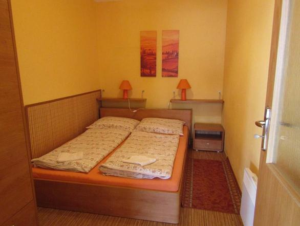 apartm&aacute;n TŘI třet&iacute; ložnice